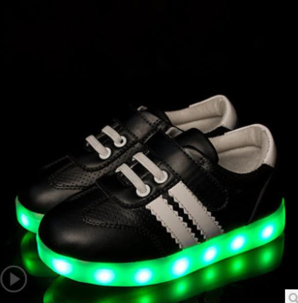 Kids Shoes That Light Up A120